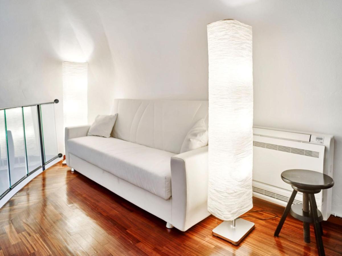 Splendid Apartment In The Historic Center Milão Exterior foto