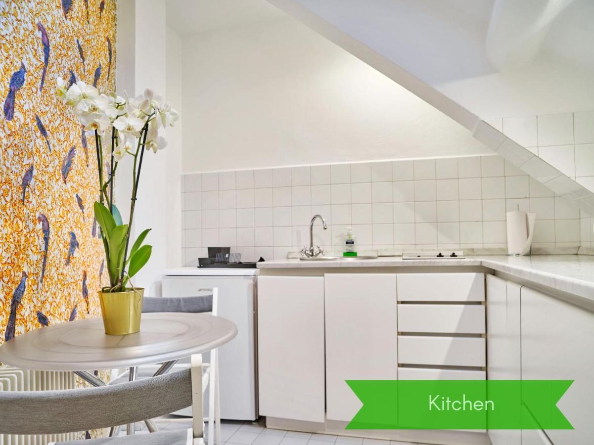 Splendid Apartment In The Historic Center Milão Exterior foto