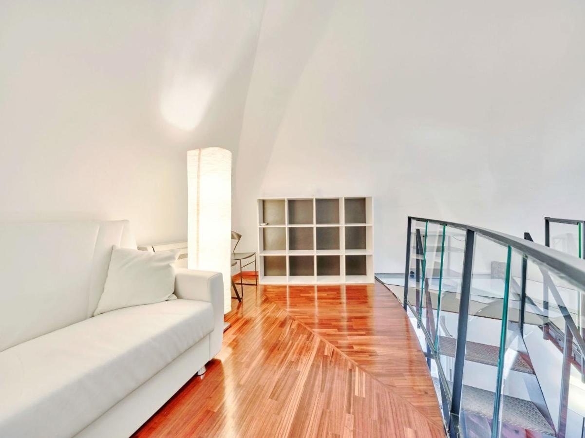 Splendid Apartment In The Historic Center Milão Exterior foto